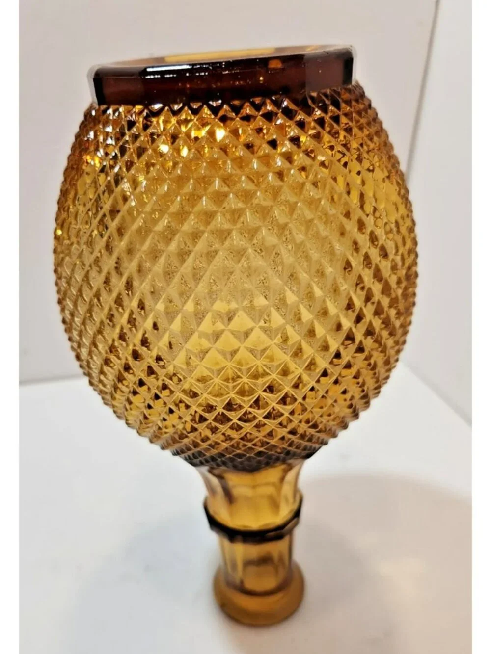 Vintage 1960's Amber Colored Hobnail Glass Wine/Liquor Decanter Bottle w/Stopper